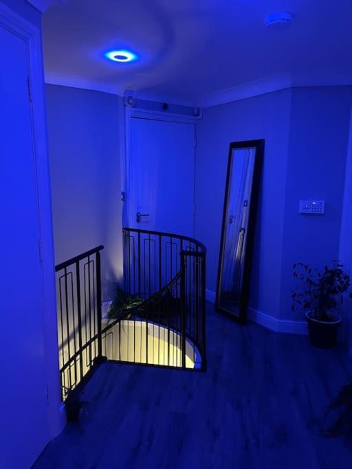 The Exclusive Jacuzzi Apartment Birmingham Eksteriør bilde